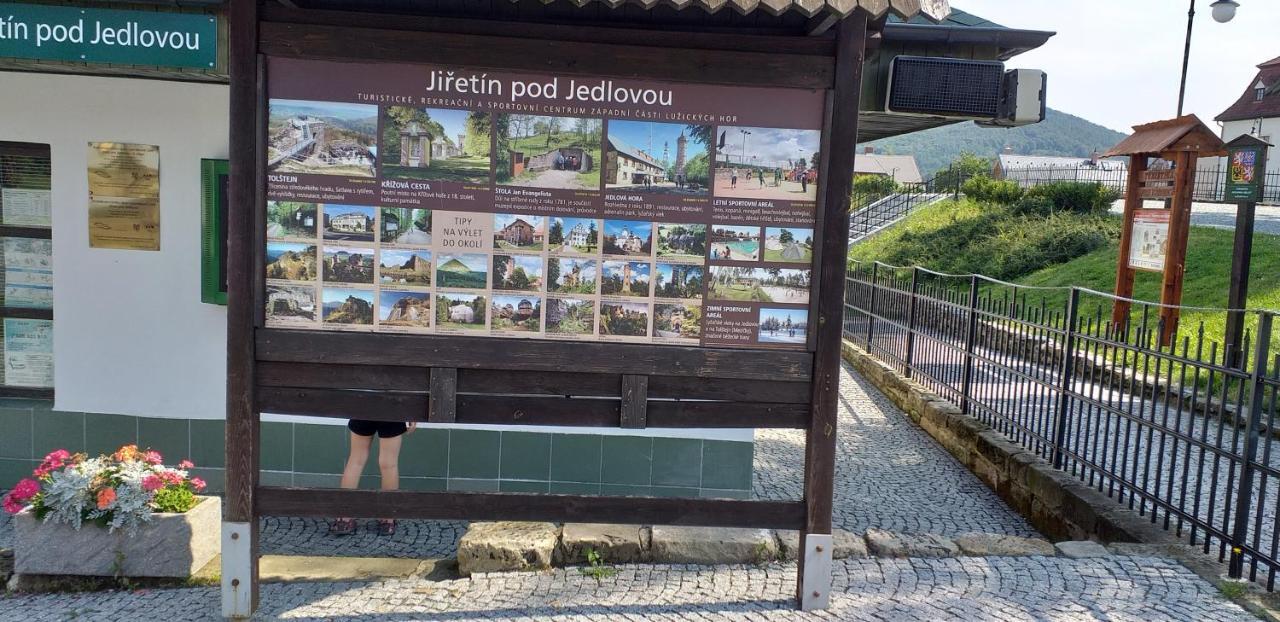 Rekreacni Dum Pohoda Jiřetín pod Jedlovou Exteriör bild